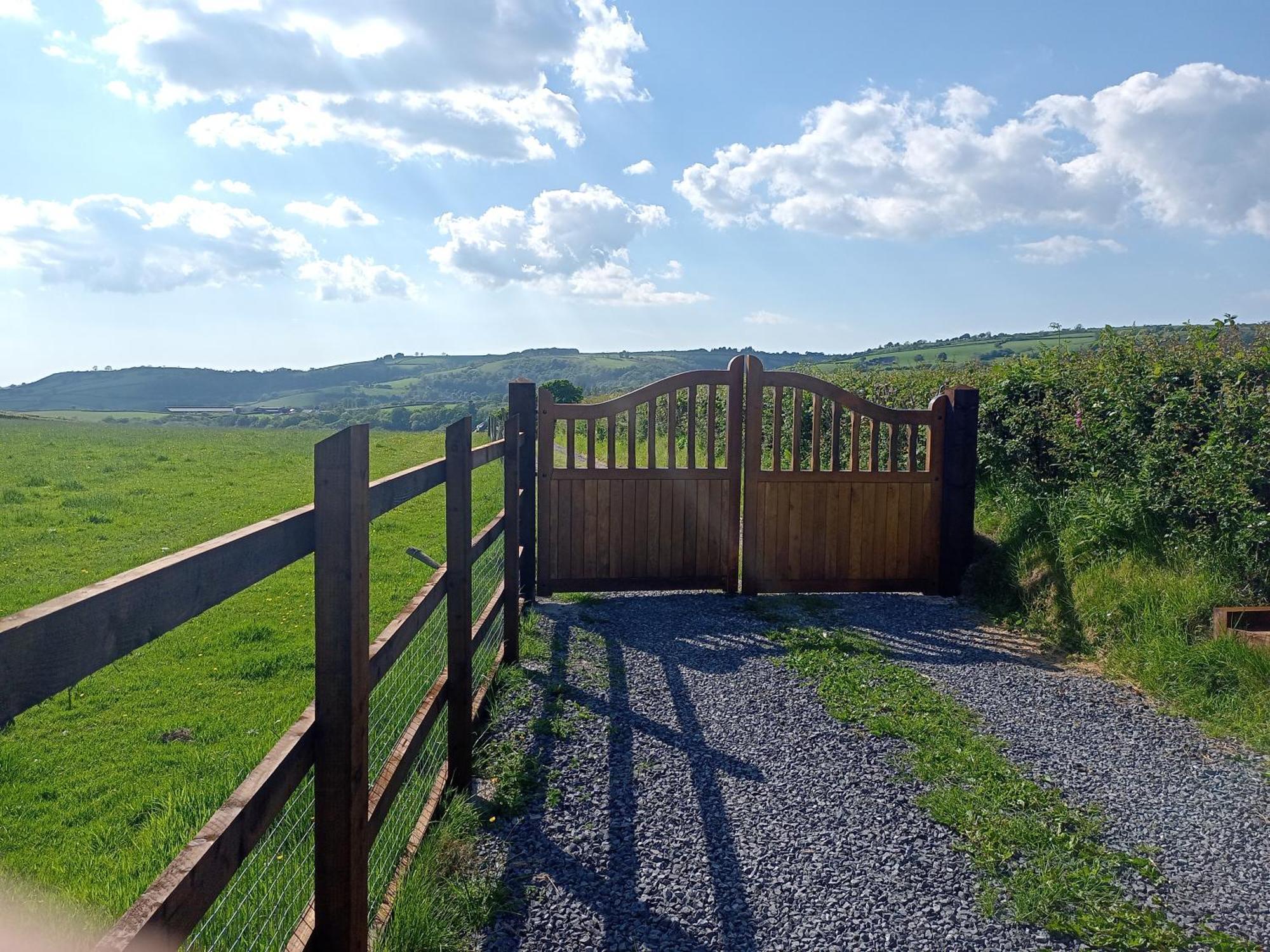 Oak Tree Farm Llanfynydd